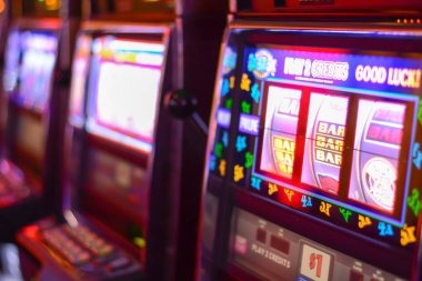 Mobile phone displaying Free Bet Blackjack live table interface on ligaciputra alternatif app